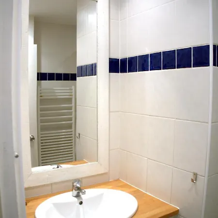 Appartement Clair Et Lumineux Au Centre De Parijs Buitenkant foto